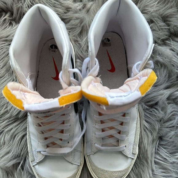 Nike Blazer Mid’77 vintage men’s size 9 white athletic sneakers - Picture 4 of 8